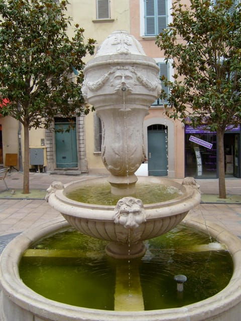 Toulon – Old Town Private Walking Tour