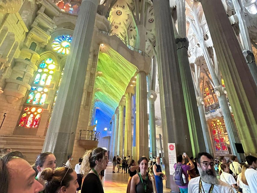Tour+Ticket: Lights & Shadows of the Sagrada Familia - Tour Overview