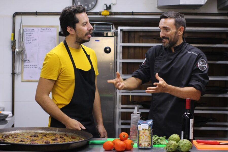 Valencia: Traditional Paella Cooking Class and Dinner - Activity Overview