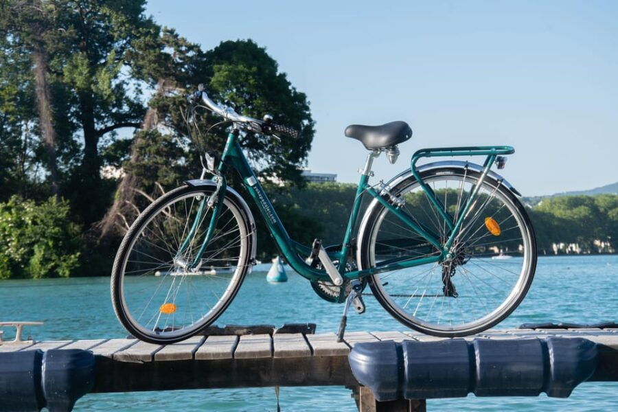 Yakapedaler: Scenic Rent-A-Bike Tour of Lake Annecy - Overview and Pricing