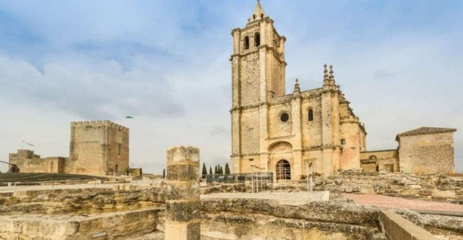 Fortaleza De La Mota Entrance Ticket With Audio Guide - Overview of Fortaleza De La Mota