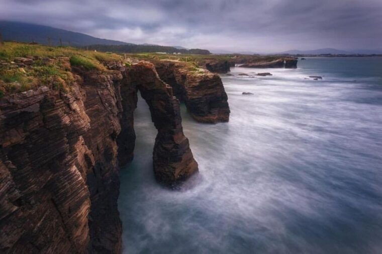 ✅From A Coruna: Guided Day Trip to Lugo & As Catedrais Beach - Guided Tour of Lugo