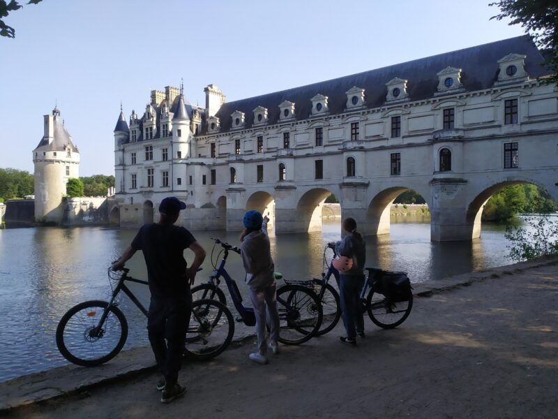 Loire Valley Royal Getaway: E-Bike Ride & Stay in a Château - Overview of the Loire Valley Royal Getaway