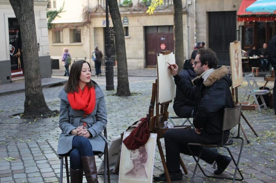 Paris: Private Customized 2-Hour Walking Tour With a Local - Tour Overview and Pricing