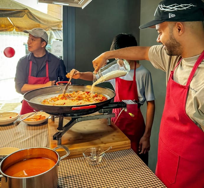 ⭐︎ Barcelona: Paella Maestro Market Tour & Sangria & Tapas - Communal Cooking and Dining