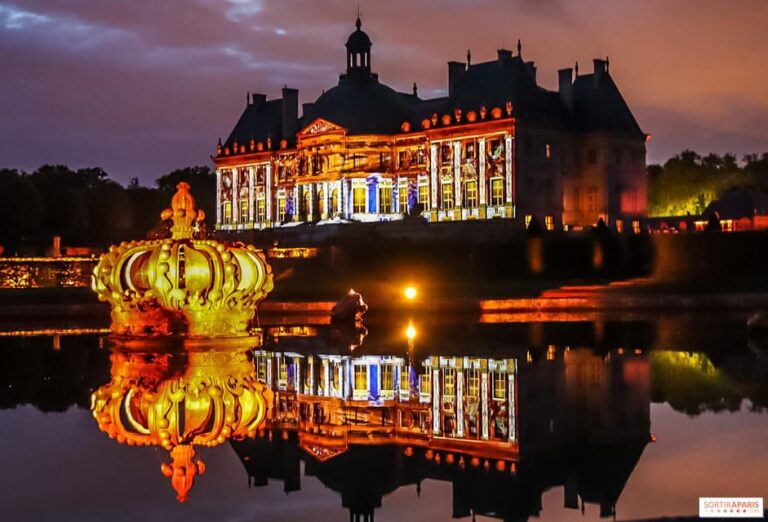 Paris: Vaux-le-Vicomte Private Guided Tour