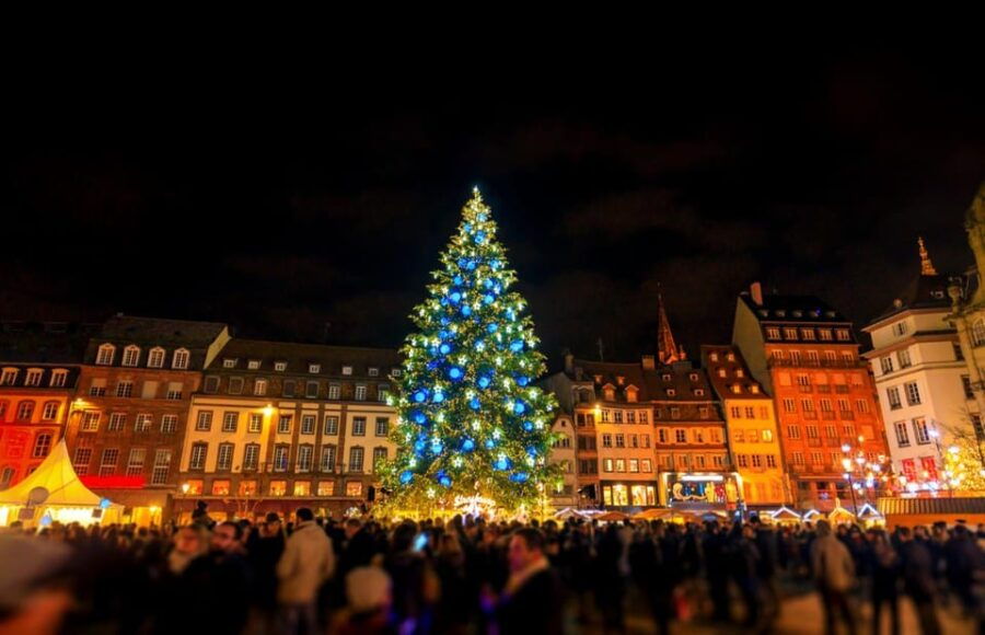 Christmas Magic: A Guided Walking Tour in Strasbourg - Discover Strasbourgs Christmas Spirit