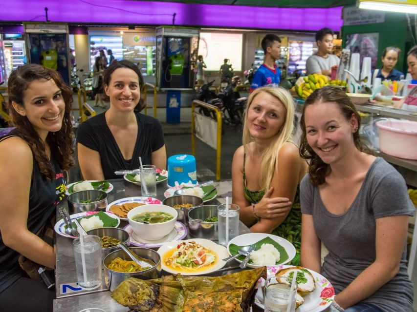Chiang Mai’s Highlights: Sightseeing Night Bike Tour - Tour Overview