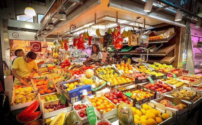 ⭐︎ Barcelona: Paella Maestro Market Tour & Sangria & Tapas - Cooking Class Details