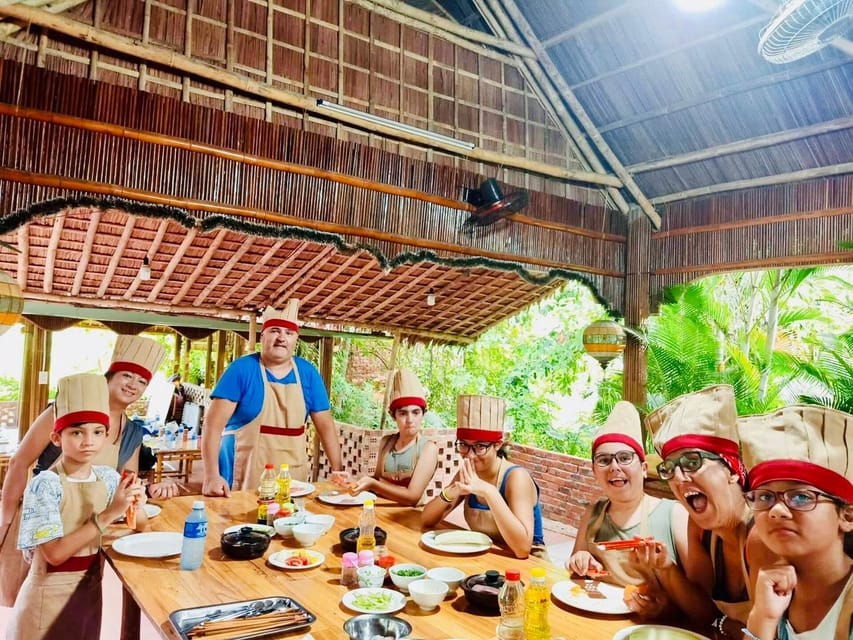Hoi An/Da Nang: Market Tour, Boat Ride, and Cooking Class - Tour Overview and Pricing