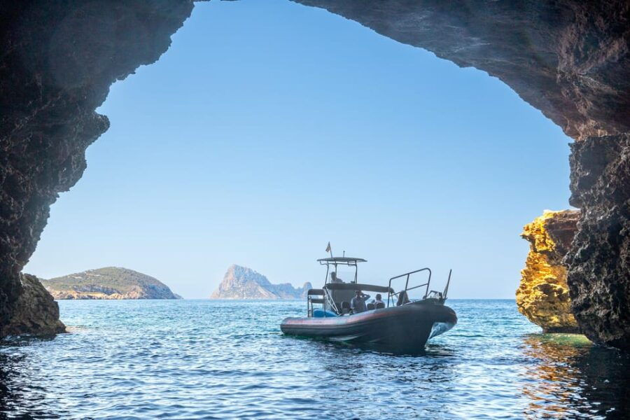 Ibiza: Speedboat Trip to Atlantis & Es Vedra Snorkel+Paddle - Good To Know