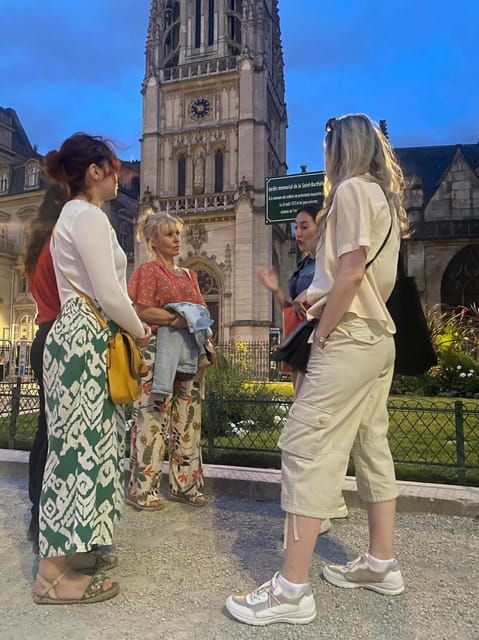 Paris: Dark History of Paris Walking Tour With Local Guide - Uncovering the Mysteries of Notre Dame Cathedral