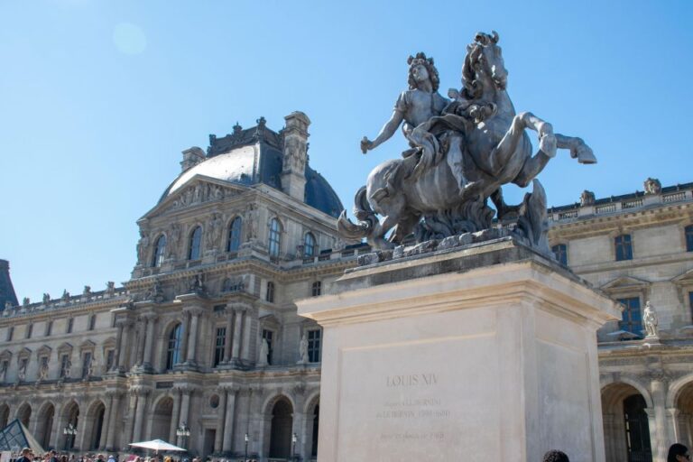 Wheelchair-Frendly Private Louvre Tour – Stress-Free & Easy