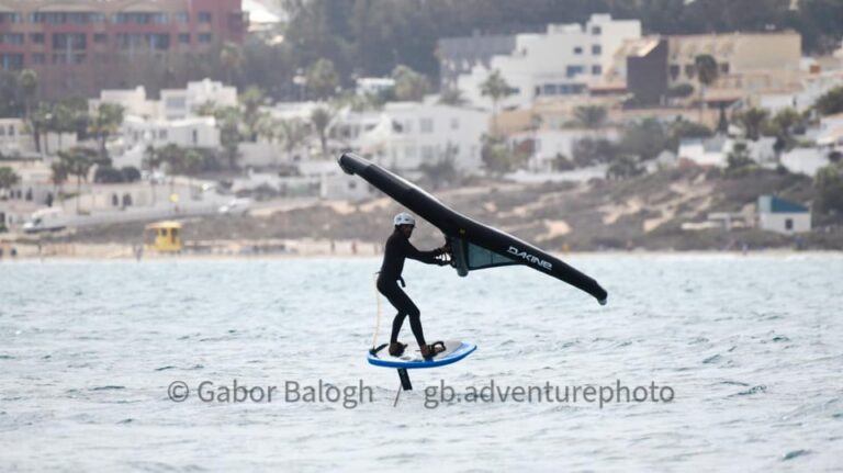 Wingfoil Rental in Costa Calma: Your Adventure Starts With Rent&Go!