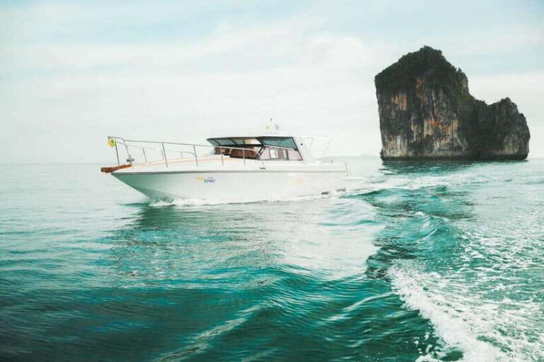 4 Islands : Bamboo & 4 Islands Trip By Luxury Speed Boat