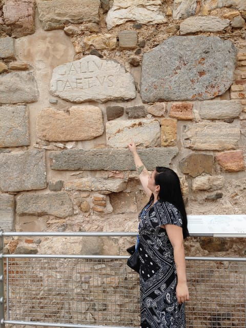 A Walk Through History: Easy Cartagena in 90 Minutes
