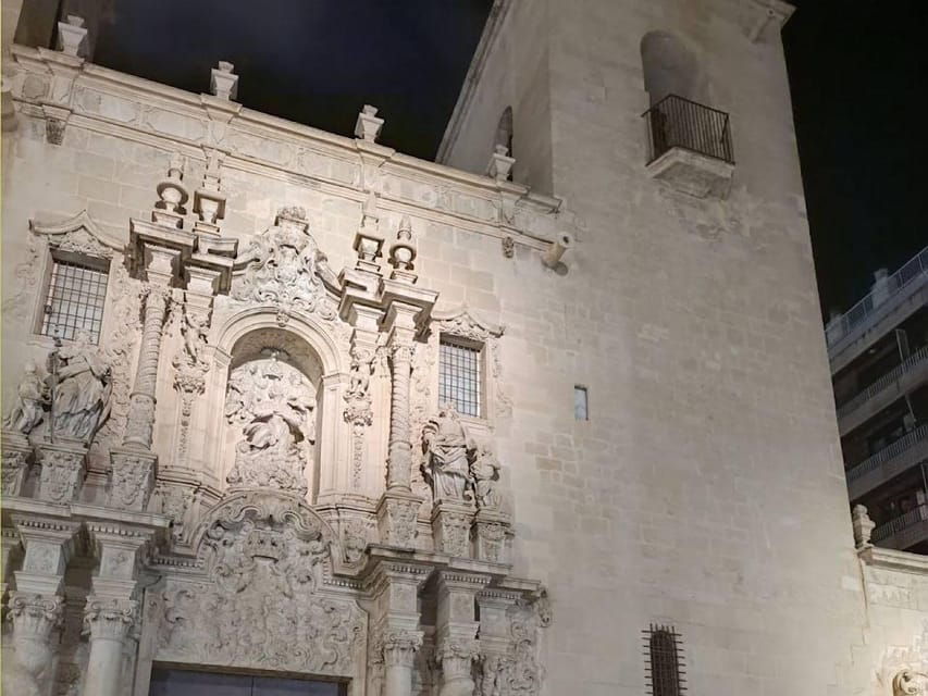 Alicante: Night Walking Tour - Tour Overview