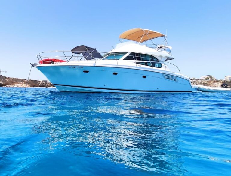 Almerimar: Private Luxury Yacht Excursions Along the Almeria Coast