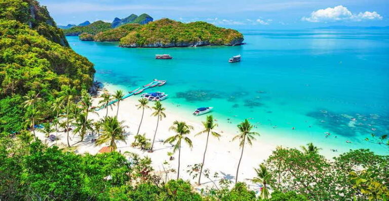 Angthong Marine Park – Cruise Ship Tours Koh Samui