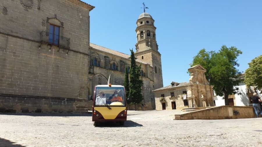 Baeza: Electric Bus Sightseeing Tour With Guide - Tour Overview