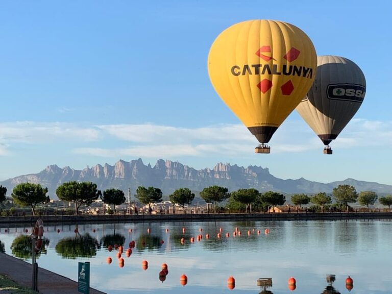 Balloon Flight: Panoramic View of Montserrat and Transport From Barcelona