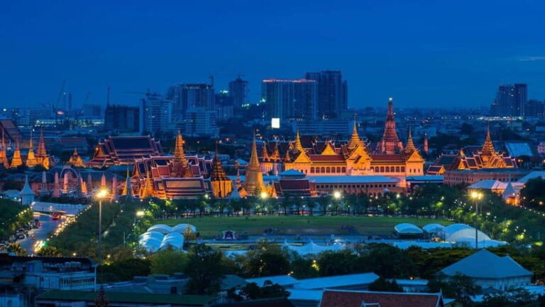 Bangkok: Grand Palace, Wat Arun, and Marble Temple Tour