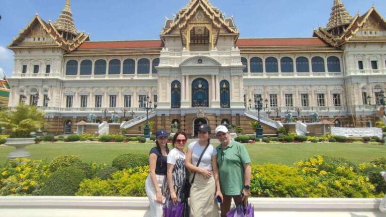 Bangkok: Grand Palace, Wat Arun & Giant Buddha Iconic Tour