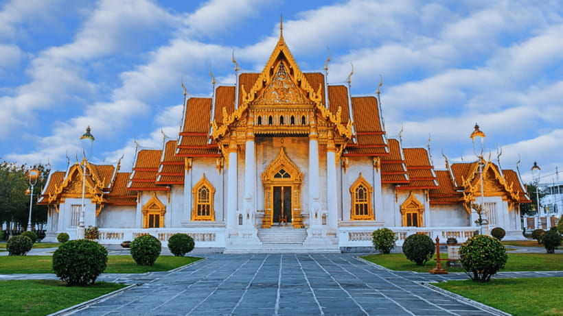 Bangkok: Half-Day Guided City Tour With Temples - Tour Overview