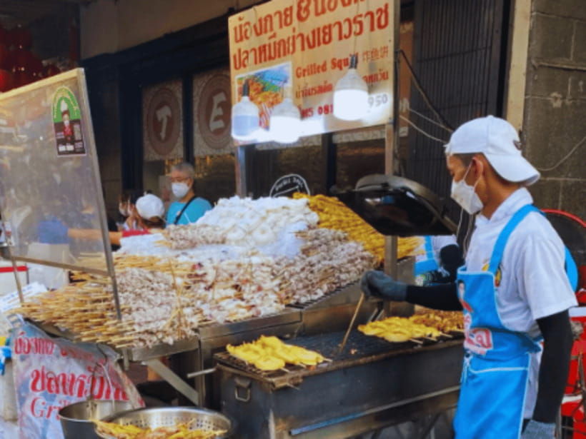 Bangkok: Wat Phra Kaew, Wat Arun, and Chinatown Tour - Highlights of the Tour