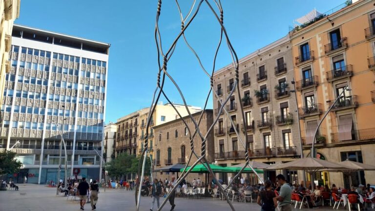 Barcelona 101 Walking Tour: All Highlights in One Day