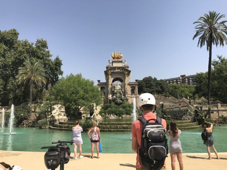 Barcelona: 2.5-Hour Gaudí Segway Tour