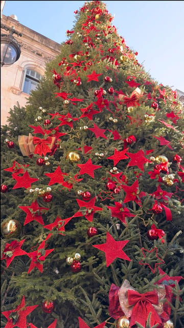 Barcelona: Christmas Lights and Markets Bike Tour