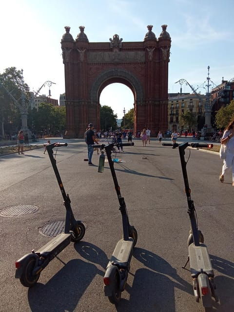 Barcelona: E-Scooter and Bike Tour - Tour Overview