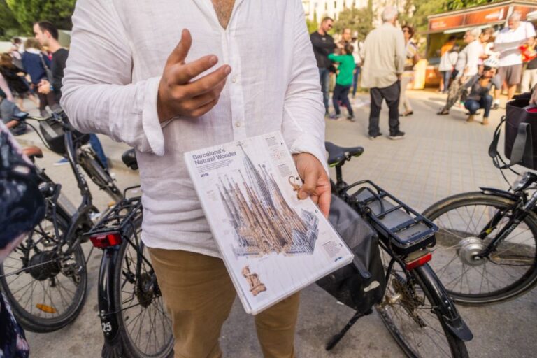 Barcelona: Gaudi Highlights Ebike Tour