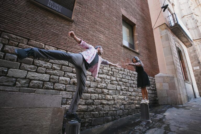 Barcelona: Gothic Quarter Private Photoshoot Experience