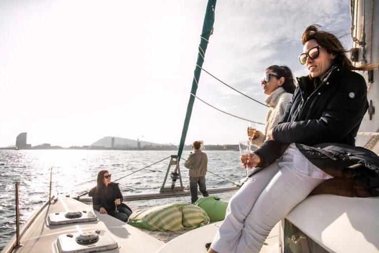 Barcelona: Private Catamaran, Cava & Tapas, Sunset Option