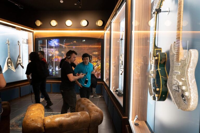 Barcelona: Rock Museum- Guitar Legends Hall