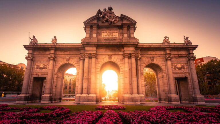Best of Madrid: Private Walking Tour With a Local