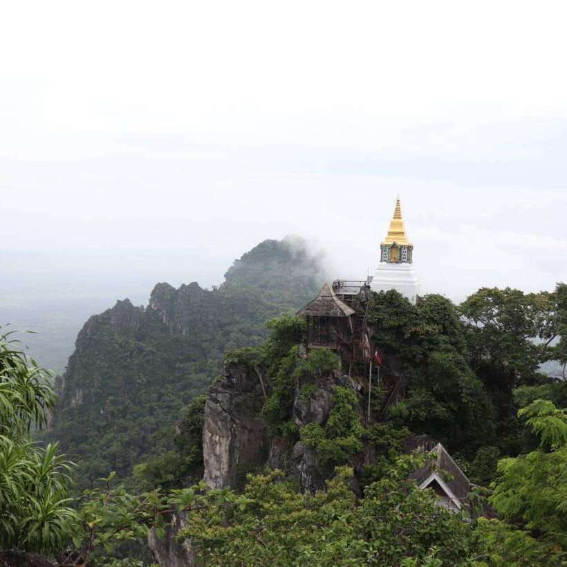 Chang Mai: Unseen in Thailand Wat Chaloemprakiat Lampang - Tour Overview