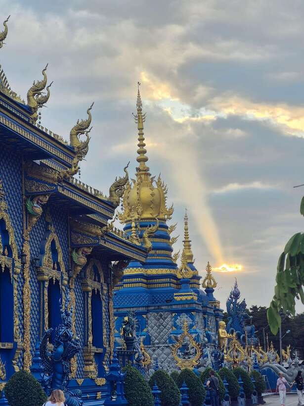 Chiang Rai : Half-Day Temple Tour in Chiang Rai (8 Am -1 Pm)