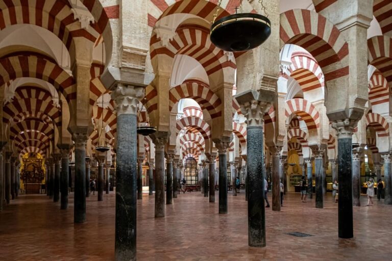 Córdoba: One-Day Trip – Discover Local History and Culture