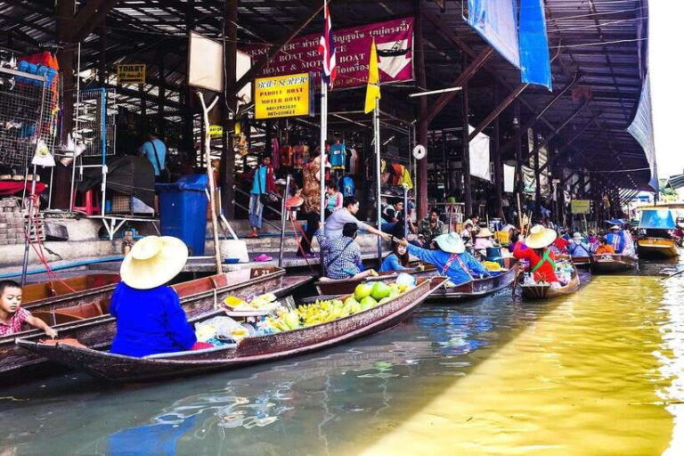 Damnoen Saduak & Maeklong Railway Market Tour (Group Tour)