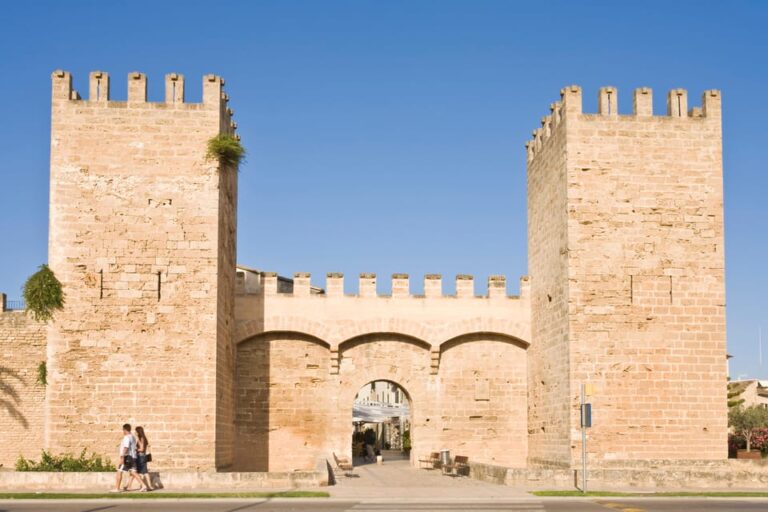 Discover Alcudias Hidden Gems: Walking Tour of the Old Town