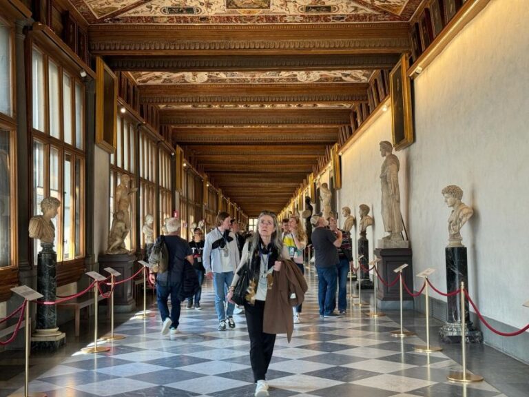Florence: Fast Track Uffizi Gallery Guided Tour