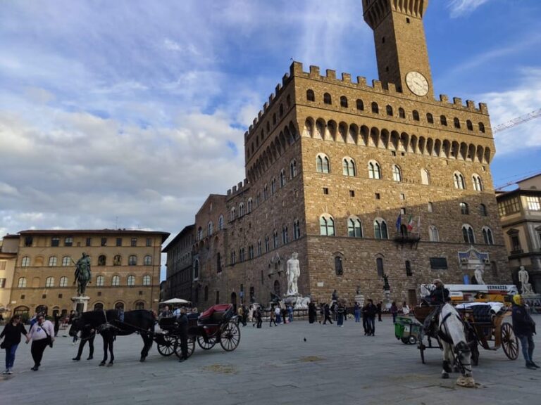 Florence: Guided Walking Tour With a Local