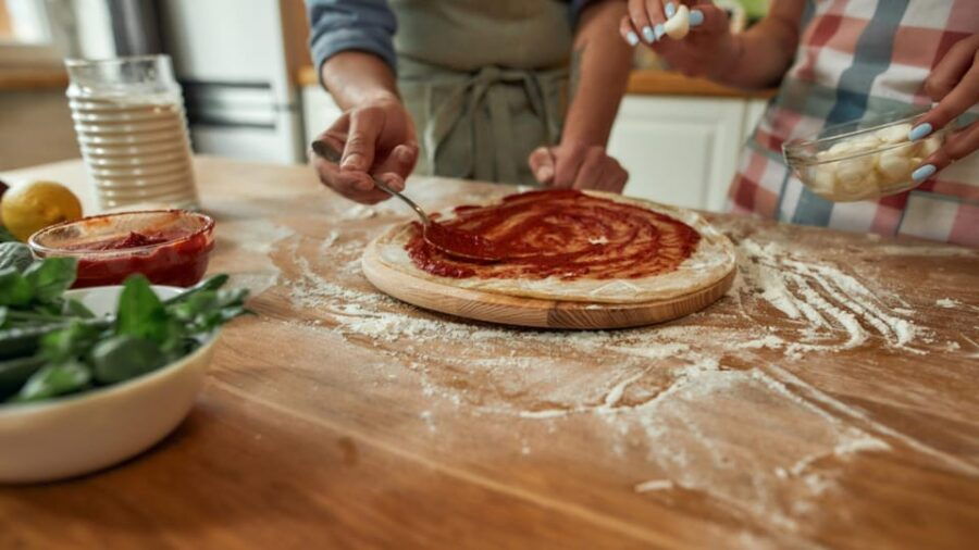 Florence: Pizza and Gelato Cooking Class With a Local Chef - Experience Overview