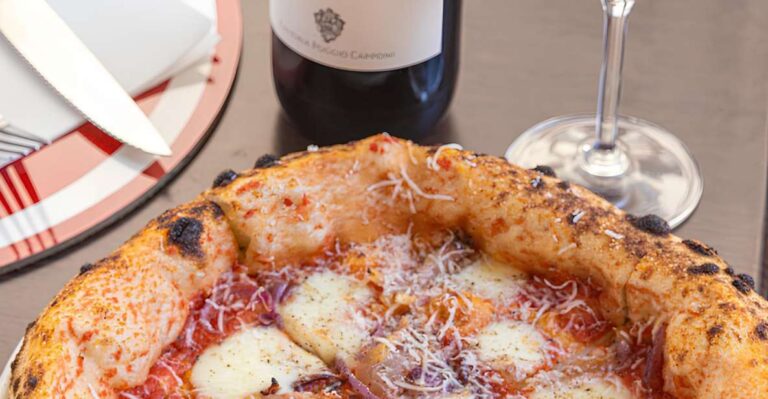 Florence: Private Pizza Making Class With Wine Tasting
