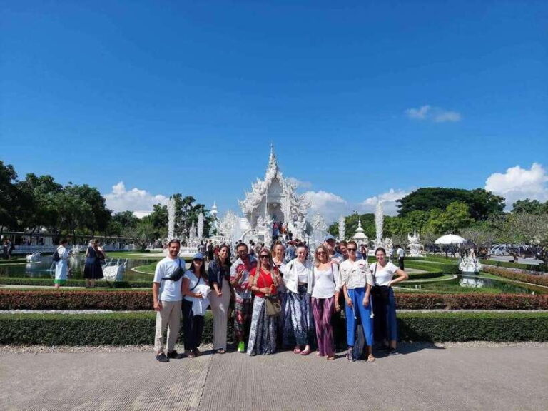 From Chiang Mai: Chiang Rai Temples and Golden Triangle Tour