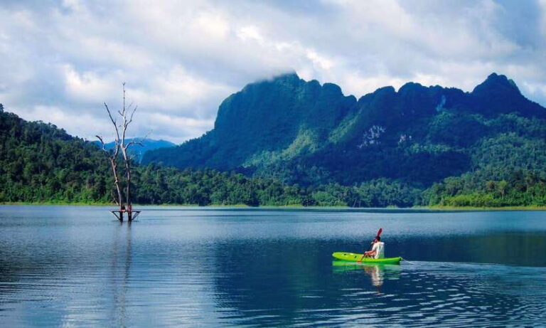 From Krabi: 1-Day Khao Sok & 2-Day Cheow Lan Lake Safari