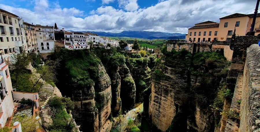 From Malaga: Ronda and Setenil De Las Bodegas Complete Tour - Tour Overview